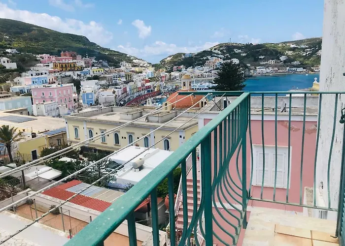 Casa Borbone - Immobilevante Ponza