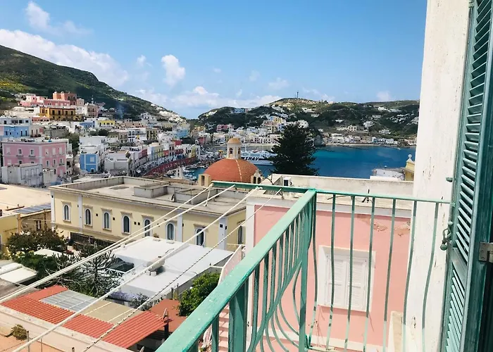 Casa Borbone - Immobilevante Ponza